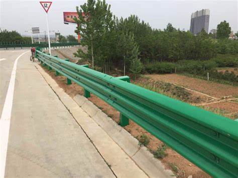 寧波波形護護欄怎么分類？